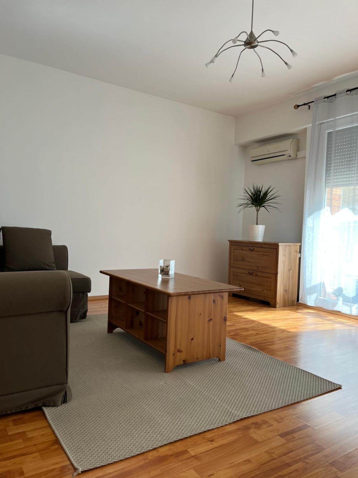 City Center Apartments With Optional Garage Budapest Bagian luar foto